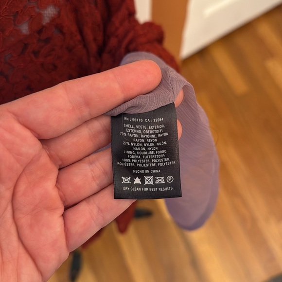 Anthropologie Moulinette Soeurs Asymmetrical Brick Red Lace Skirt-Sz 8 - Picture 4 of 6